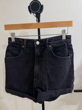 Zara Black High-Waist Women's Denim Shorts